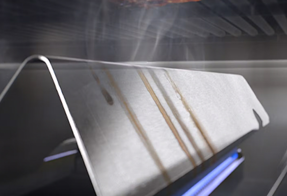 Απεικονίζεται κοντινό στις Flavorizer Bars.